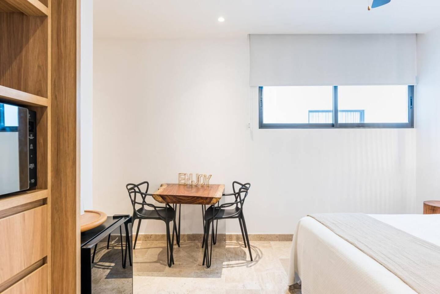 Private In Location, Microwave And Fridge Playa del Carmen