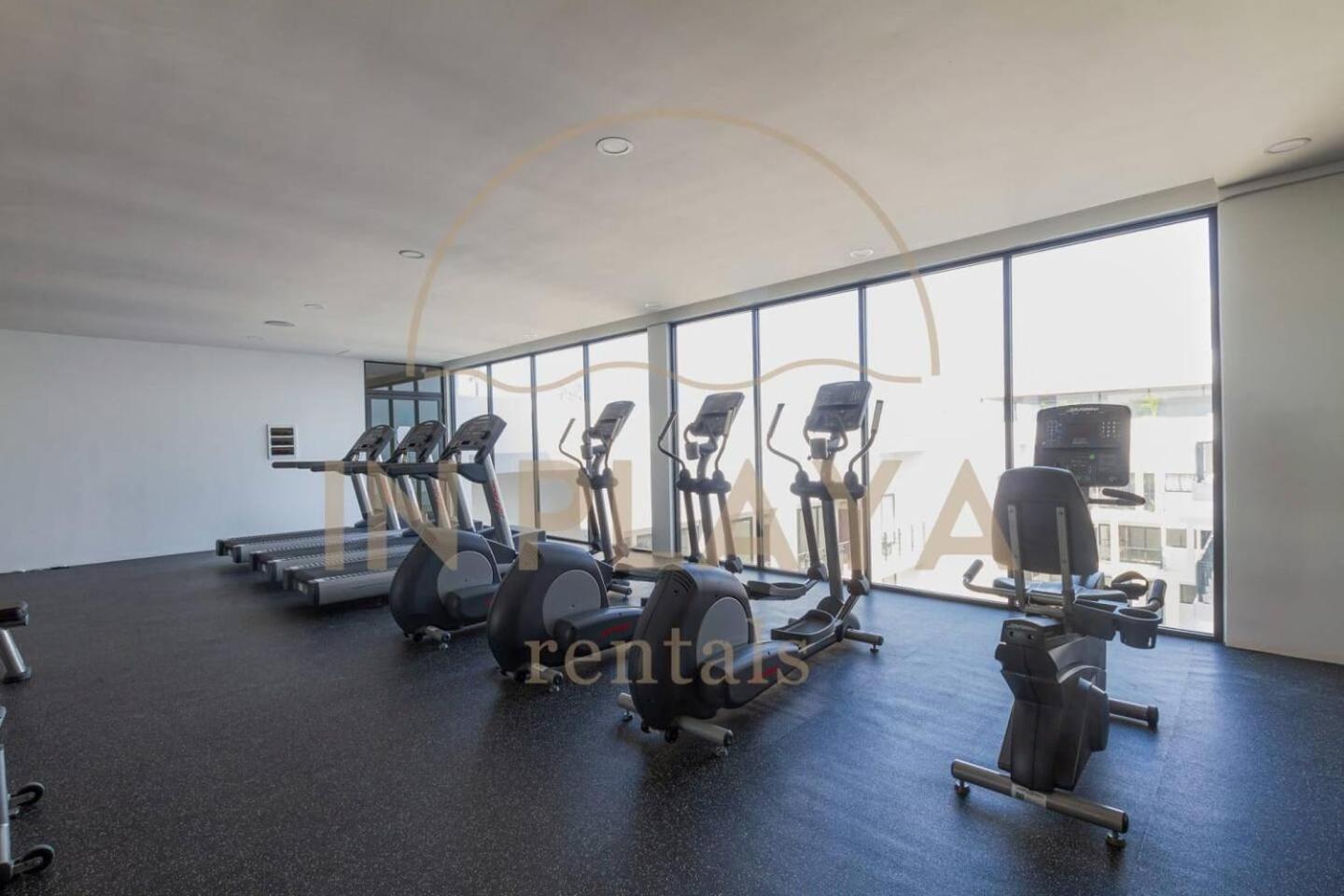 Apartamento Private In Location, Microwave And Fridge